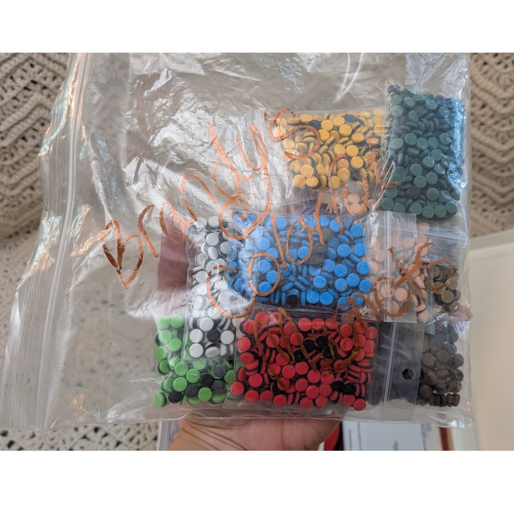 Magnetic Dreamings‎ Art Kit 2000+ Pieces Double Sided Board Aboriginal Motifs 7+ - Picture 3 of 4
